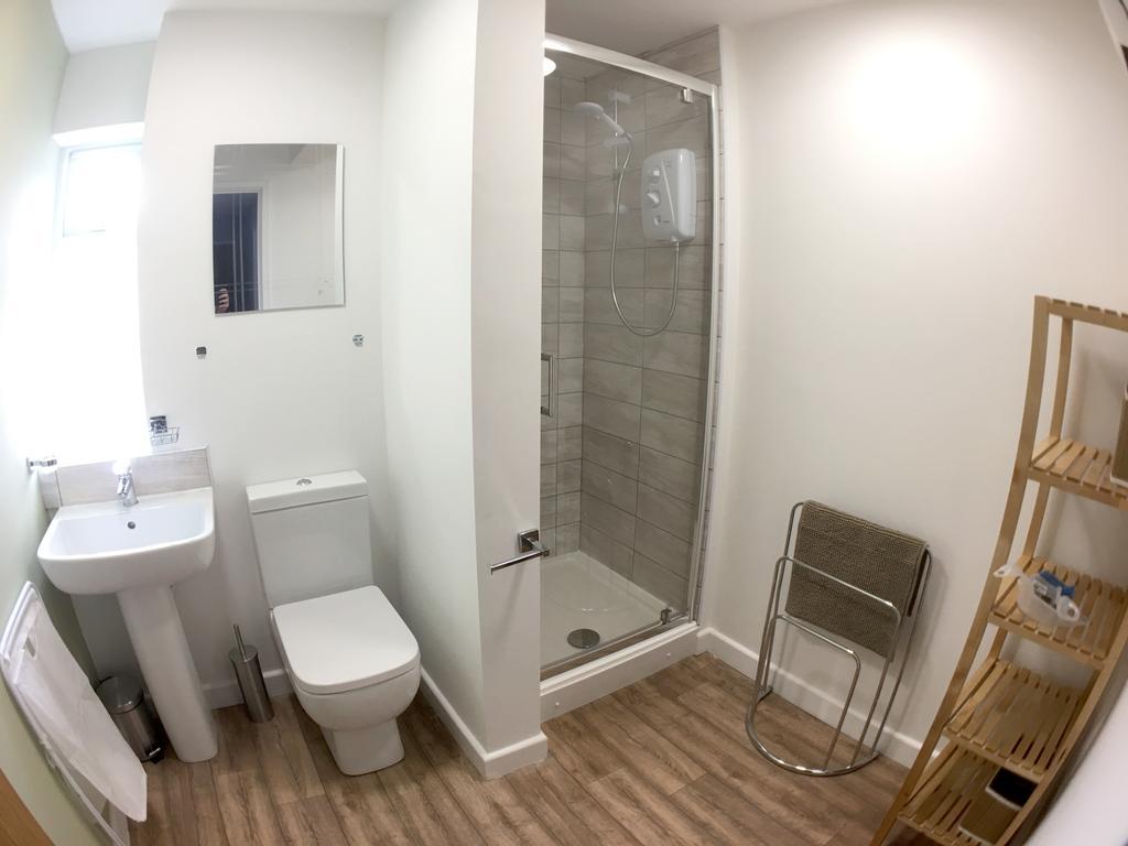 Phoenix House Apartments Уолсолл Экстерьер фото