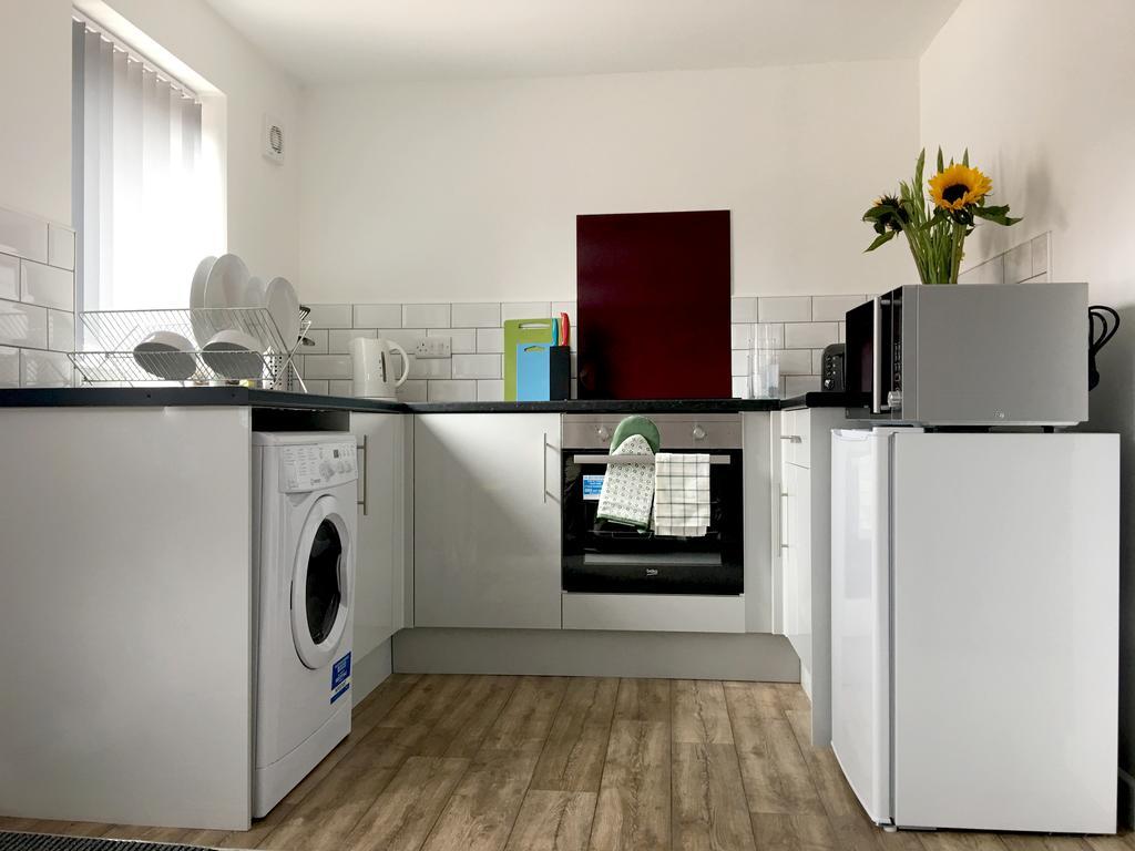 Phoenix House Apartments Уолсолл Экстерьер фото